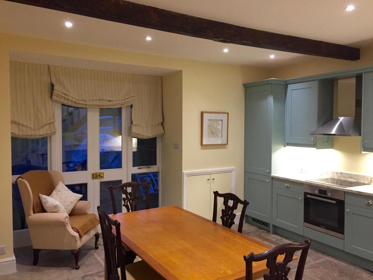 The Coach House Villa Austwick Dış mekan fotoğraf